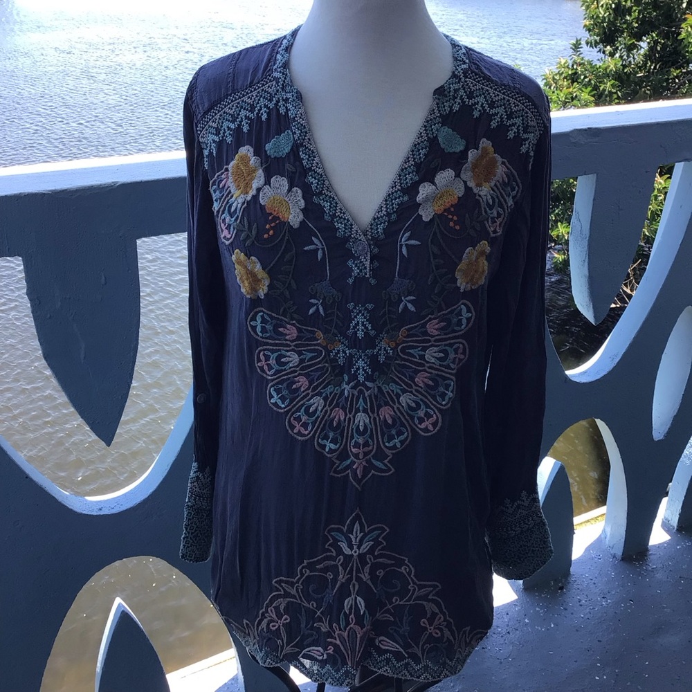 Johnny Was Long Sleeved Tunic Blouse Top